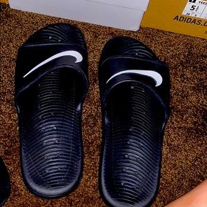 Nike slides
